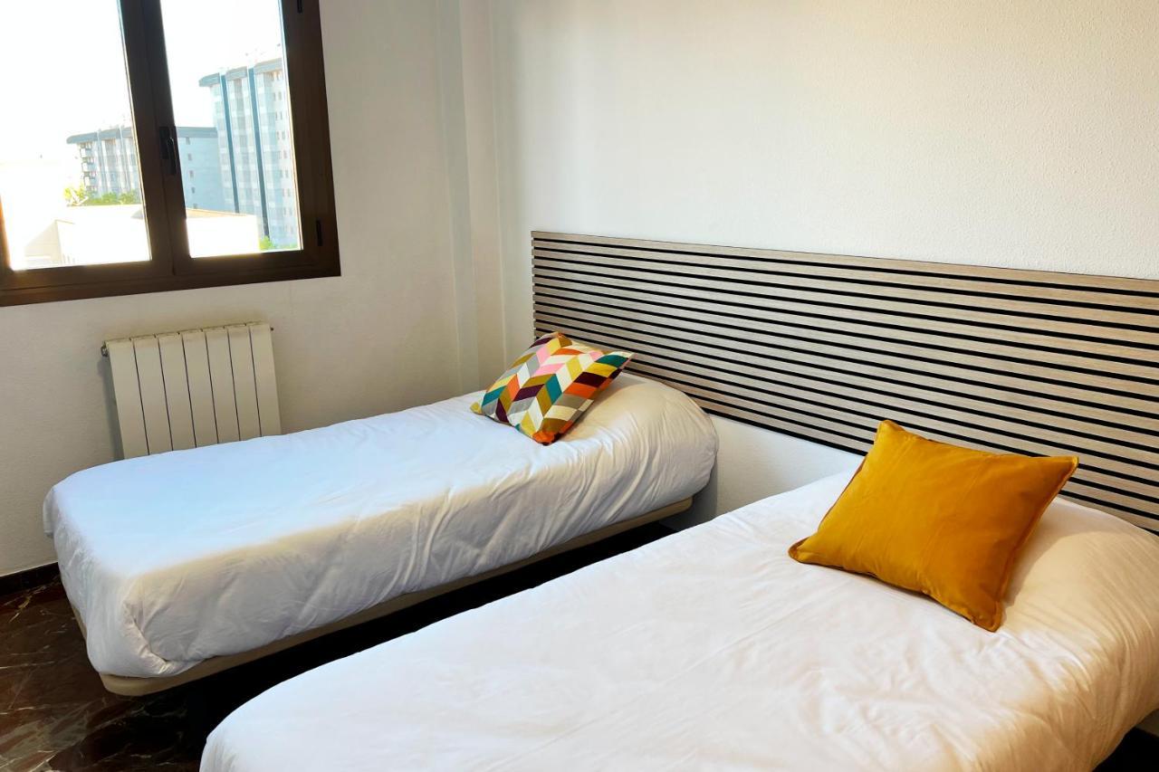 Apartamentos Zaragoza 3000 Saragoça Exterior foto