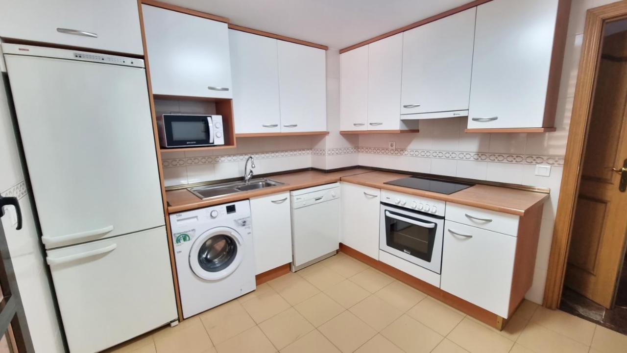Apartamentos Zaragoza 3000 Saragoça Exterior foto