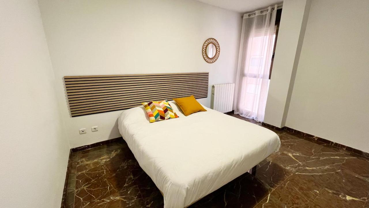 Apartamentos Zaragoza 3000 Saragoça Exterior foto